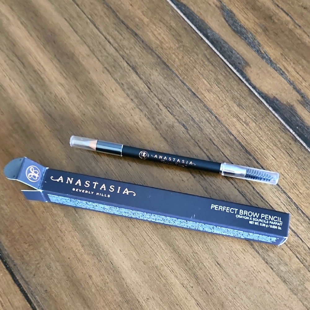 NWT Anastasia Perfect Brow Pencil Taupe